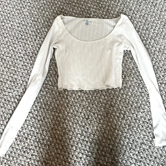 Brandy Melville Long Sleeve - Picture 1 of 3